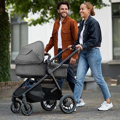 Maxi-Cosi Zelia S Trio 3-in-1 Travel System – Foldable Baby Stroller with Car Seat & Nursery Bag (Grey)